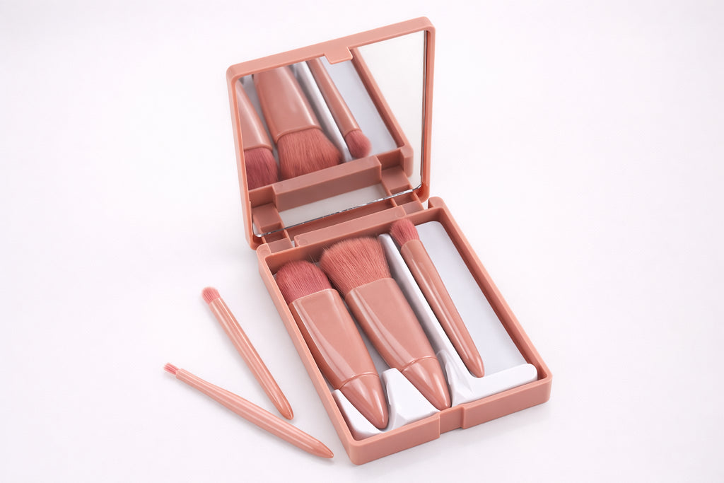 5-IN-1 MIRROR BUILT-IN MAKEUP BRUSH SET