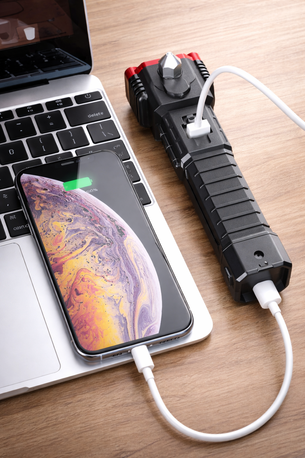 MULTI-FUNCTIONAL WORK PORTABLE HAMMER LED FLASHLIGHT