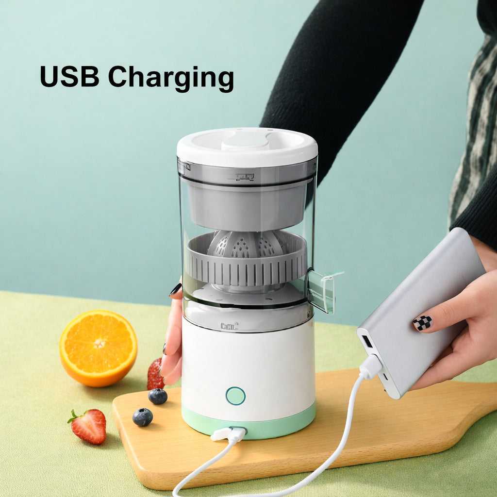 PORTABLE USB RECHARGEABLE MINI JUICER BLENDER